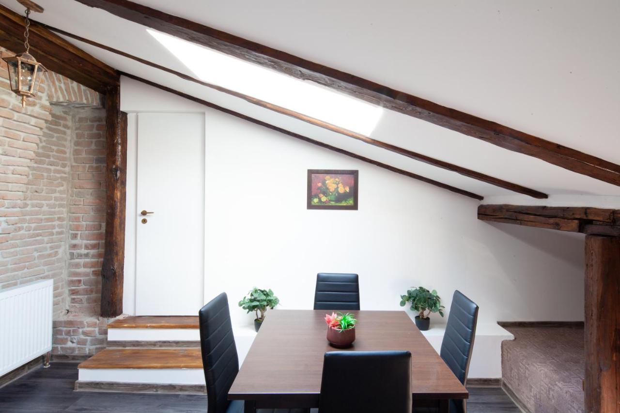 Little Paris Booutique In Old Town Center Appartement